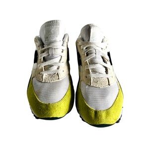 Saucony Suede & Mesh Sneakers in White, Black & Lime Green